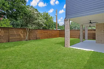 9621 Lanward Drive, Dallas, TX 75238 - Photo 30
