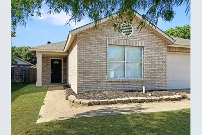 10112 Chapel Glen Terrace, Fort Worth, TX 76116 - Photo 2