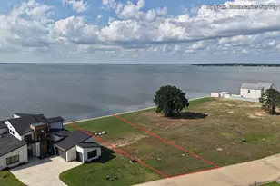 108 Mary Ct, Gun Barrel City, TX 75156 - Photo 1