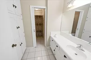 612 W Highland St, West, TX 76691 - Photo 16