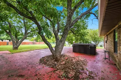 612 W Highland Street, West, TX 76691 - Photo 22
