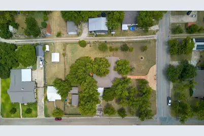 612 W Highland Street, West, TX 76691 - Photo 34