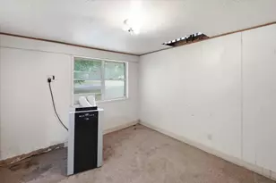 612 W Highland St, West, TX 76691 - Photo 26