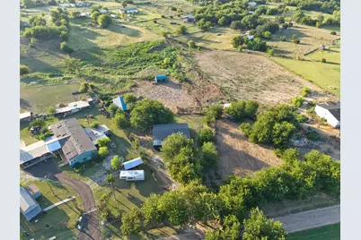 9608 Clark Street, Joshua, TX 76058 - Photo 36