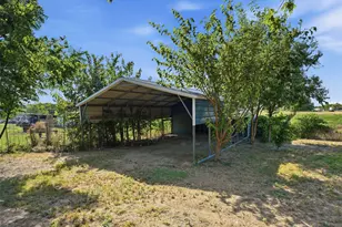 9608 Clark St, Joshua, TX 76058 - Photo 28