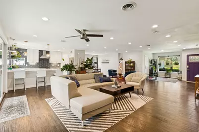 7045 Gaston Parkway, Dallas, TX 75214 - Photo 10