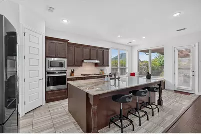 13762 Kevin Drive, Frisco, TX 75035 - Photo 4