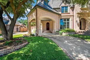 44 Armstrong Dr, Frisco, TX 75034 - Photo 2
