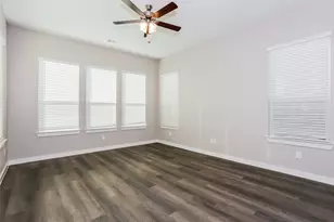 714 LACEWING DR, Arlington, TX 76005 - Photo 8