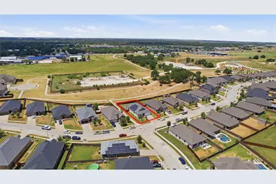 1500 Seabiscuit Drive, Granbury, TX 76049 - Photo 38
