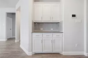 1500 Seabiscuit Dr, Granbury, TX 76049 - Photo 12