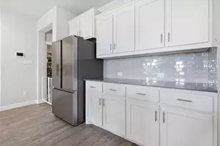 1500 Seabiscuit Dr, Granbury, TX 76049 - Photo 10
