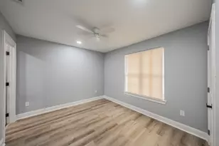 917 E Jessamine St, Fort Worth, TX 76104 - Photo 30