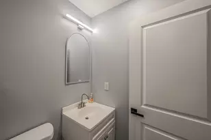 917 E Jessamine St, Fort Worth, TX 76104 - Photo 18