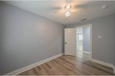 917 E Jessamine Street, Fort Worth, TX 76104 - Photo 24