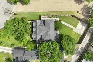 1136 Woodlawn Ave, Dallas, TX 75208 - Photo 38