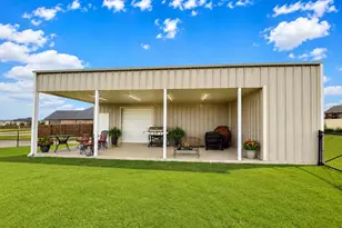 110 Centerhill Dr, Muenster, TX 76252 - Photo 28