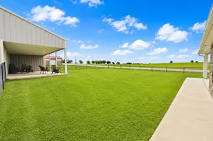 110 Centerhill Dr, Muenster, TX 76252 - Photo 26