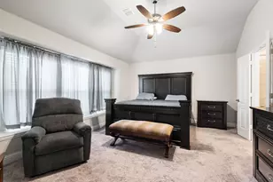2761 Lisa Maria St, Burleson, TX 76028 - Photo 18