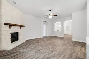 9100 Amistad Ln, Denton, TX 76226 - Photo 10