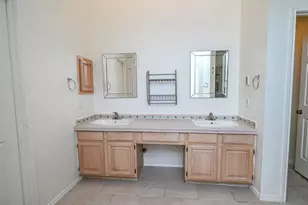 2100 Newport Dr, Flower Mound, TX 75028 - Photo 20