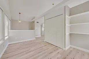 1803 Old Oak, Arlington, TX 76012 - Photo 8