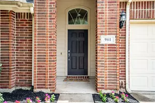 961 Roundup St, Cross Roads, TX 76227 - Photo 2