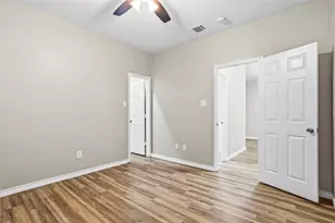 115 Franklin Ct, Venus, TX 76084 - Photo 22
