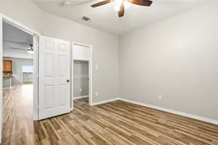 115 Franklin Ct, Venus, TX 76084 - Photo 20