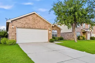 115 Franklin Ct, Venus, TX 76084 - Photo 4