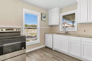 122 Ramsey Ave, Cleburne, TX 76031 - Photo 26