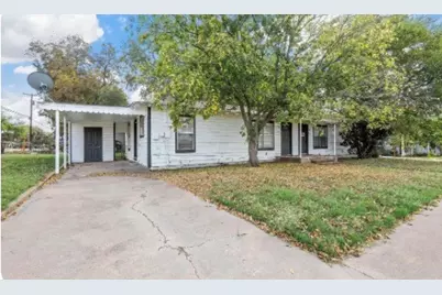 122 Ramsey Avenue, Cleburne, TX 76031 - Photo 18