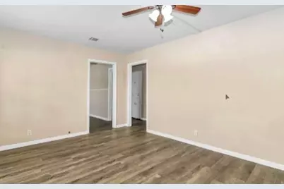 122 Ramsey Avenue, Cleburne, TX 76031 - Photo 24