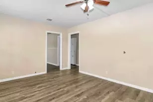 122 Ramsey Ave, Cleburne, TX 76031 - Photo 24