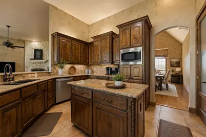 124 True Grit Court, Weatherford, TX 76088 - Photo 8
