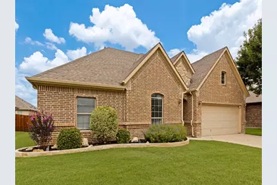 455 Chisholm Trail, Justin, TX 76247 - Photo 2
