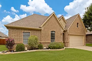 455 Chisholm Trail, Justin, TX 76247 - Photo 2