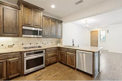 4646G Rhett Lane, Carrollton, TX 75010 - Photo 4