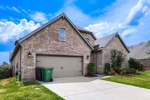 800 Agave Dr, Prosper, TX 75078 - Photo 2