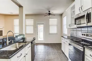 616 Crystal Falls Dr, McKinney, TX 75071 - Photo 12