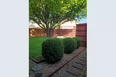 1704 Quail Run Drive, Garland, TX 75040 - Photo 14