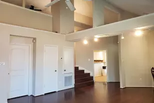 1704 Quail Run Dr, Garland, TX 75040 - Photo 2