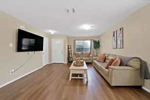 3372 Mojave Dr, Dallas, TX 75241 - Photo 6