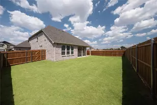 3125 Patrinia St, Royse City, TX 75189 - Photo 2