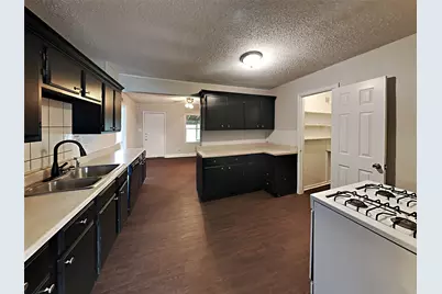 2815 Ash Park Drive, Richland Hills, TX 76118 - Photo 4