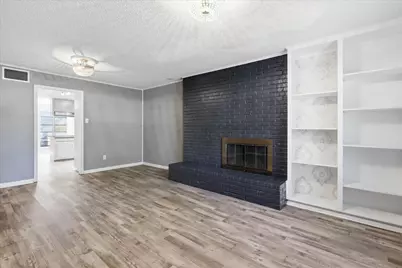 981 Chateau Valee Circle, Bedford, TX 76022 - Photo 8
