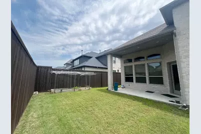 10505 Wintergreen Drive, Frisco, TX 75035 - Photo 2