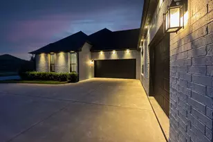 7000 Prairie Ridge Rd, Argyle, TX 76226 - Photo 2