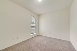 215 Silver Creek Dr, Duncanville, TX 75137 - Photo 8