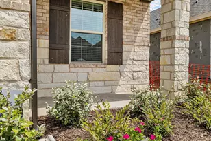 422 Wydown Dr, Princeton, TX 75407 - Photo 4